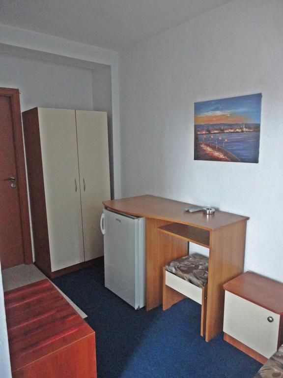 סבטי ולאס Guest Rooms Casa Luba חדר תמונה