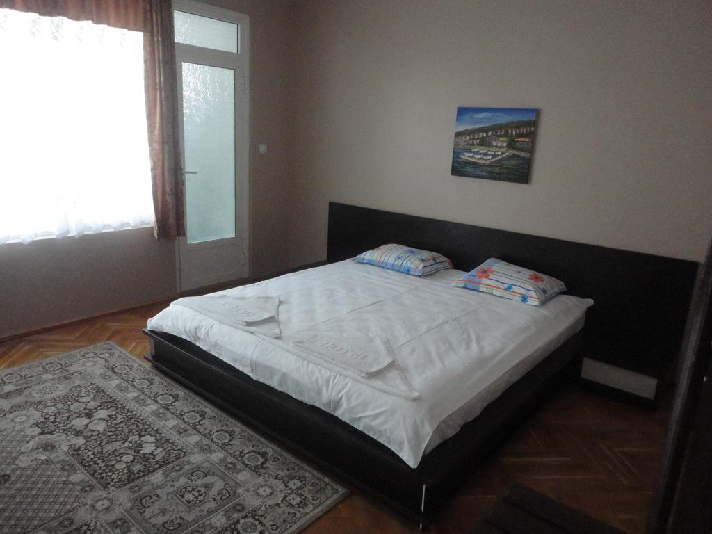 סבטי ולאס Guest Rooms Casa Luba חדר תמונה