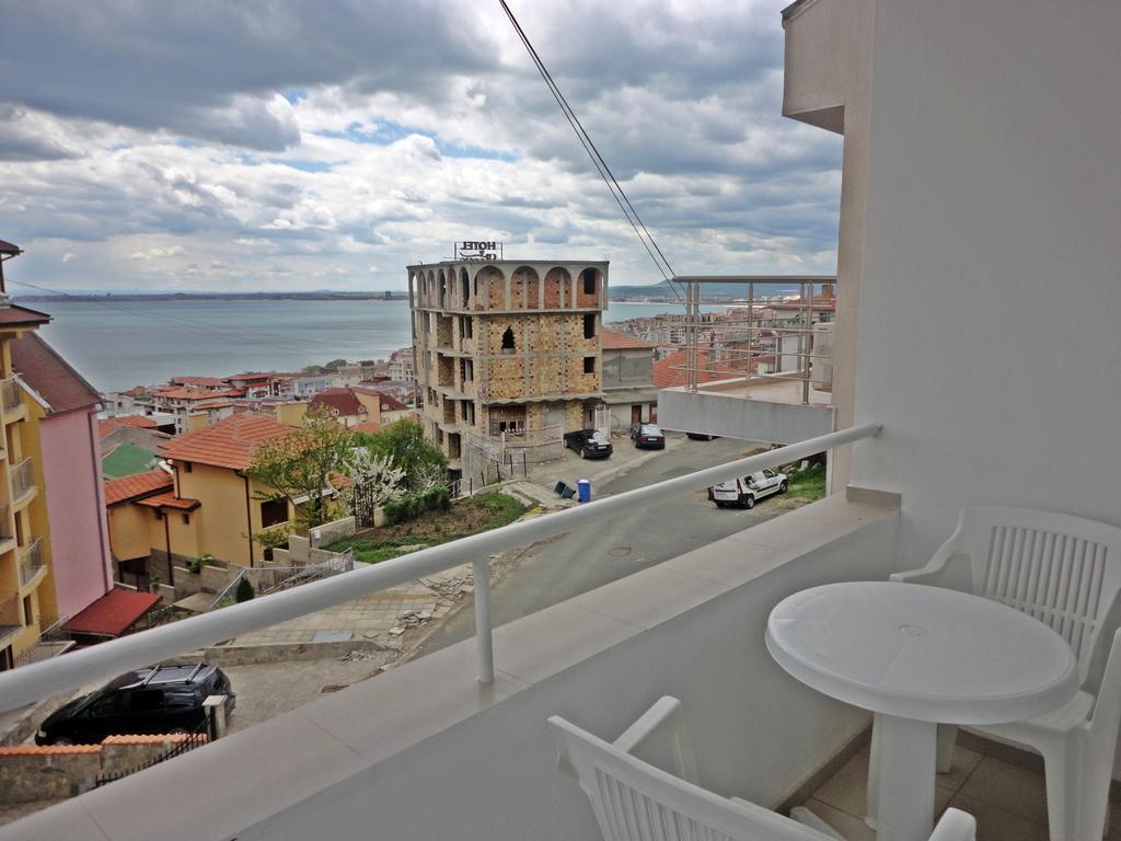 סבטי ולאס Guest Rooms Casa Luba מראה חיצוני תמונה