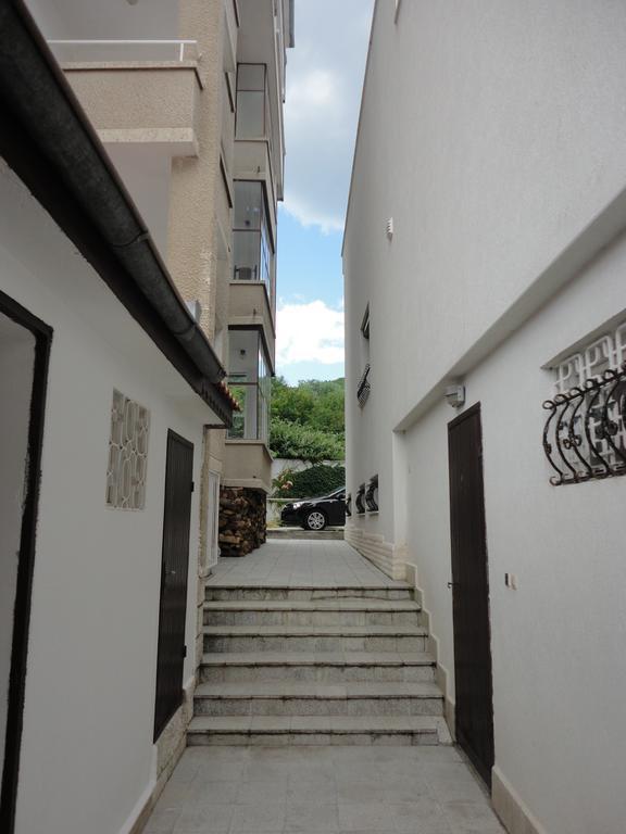 סבטי ולאס Guest Rooms Casa Luba מראה חיצוני תמונה